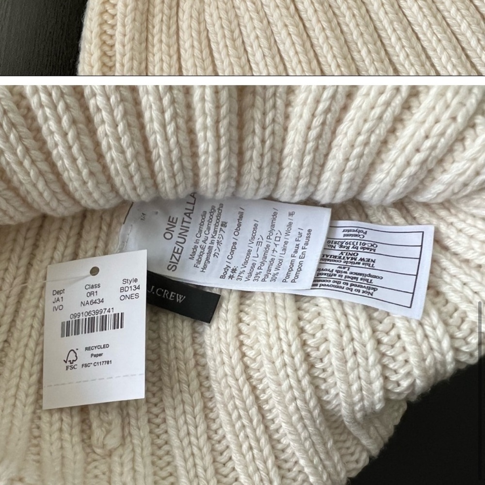 New with Tags -J.Crew- Ribbed pom-pom beanie Ivory 🍁❄️❄️ - Picture 7 of 8